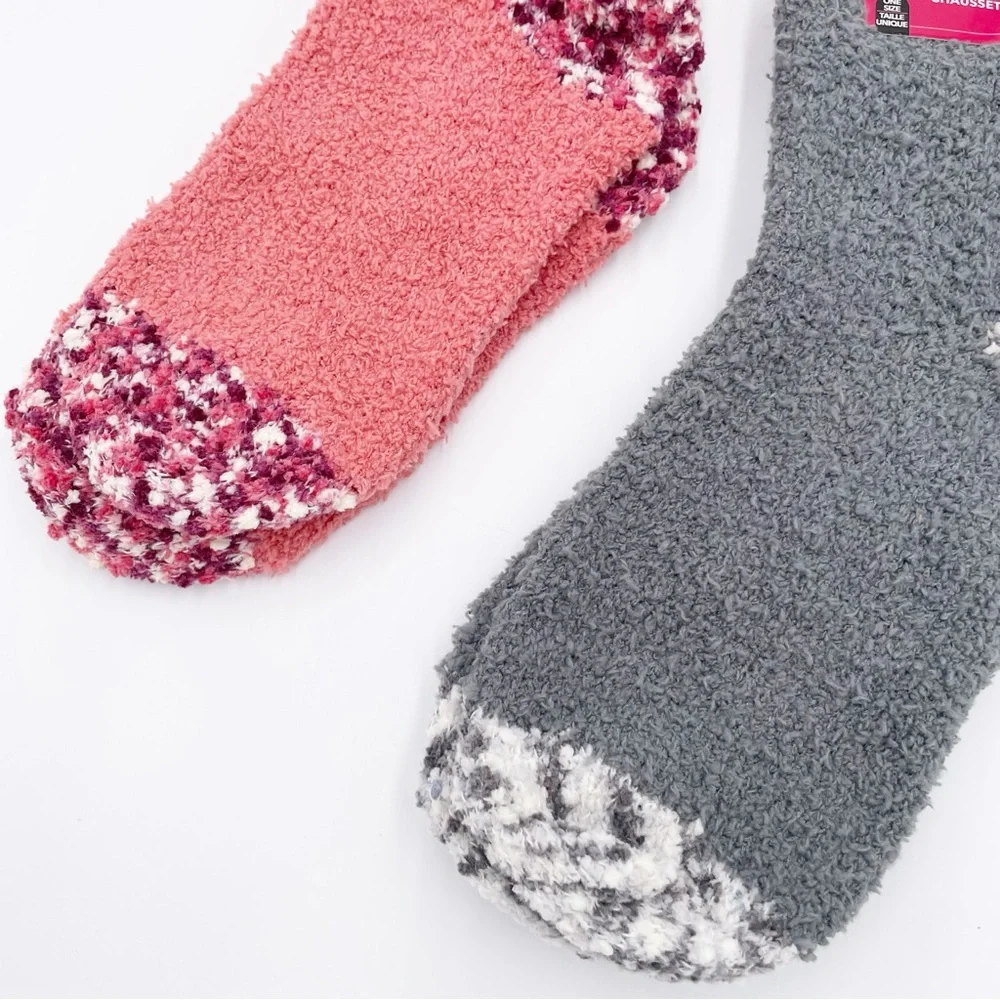 Snugadoo Women's One Size Fits Most Fuzzy Soft Socks Holiday Set of Two Pairs